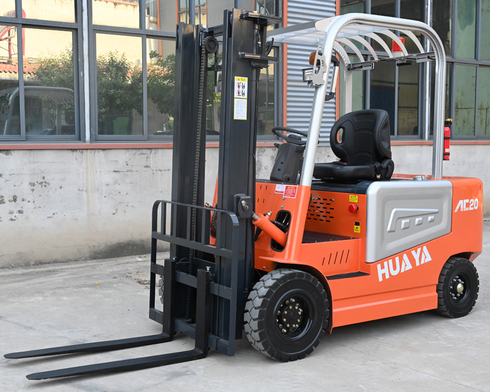 NEW Electric Forklift