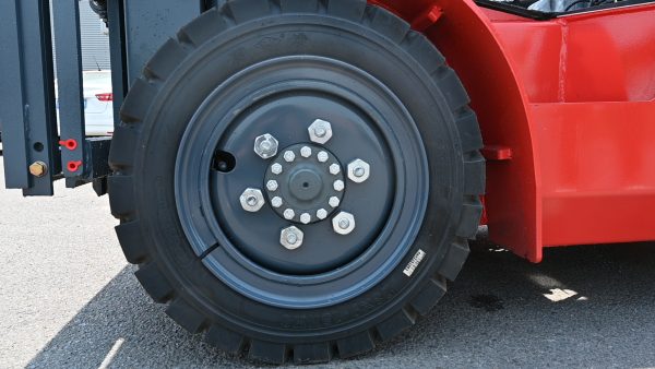 Heavy Duty Industrial Tire for Diesel Forklift